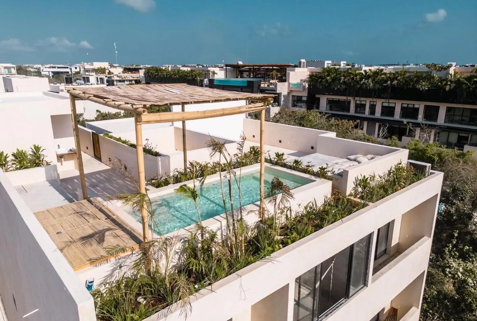 Departamento En Tulum contacts